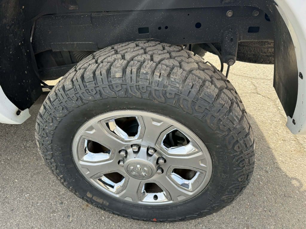 2018 RAM 2500 Image 15