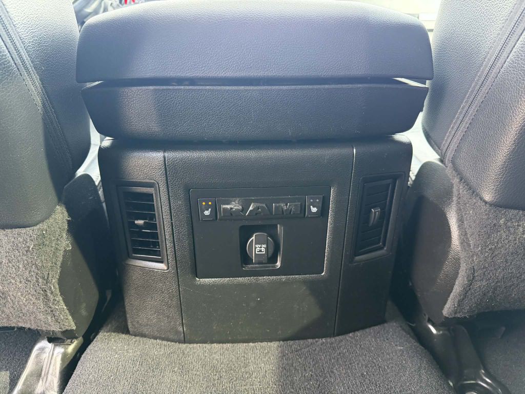 2018 RAM 2500 Image 24