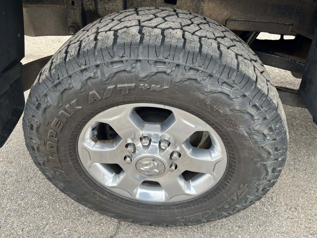 2016 RAM 2500 Image 15