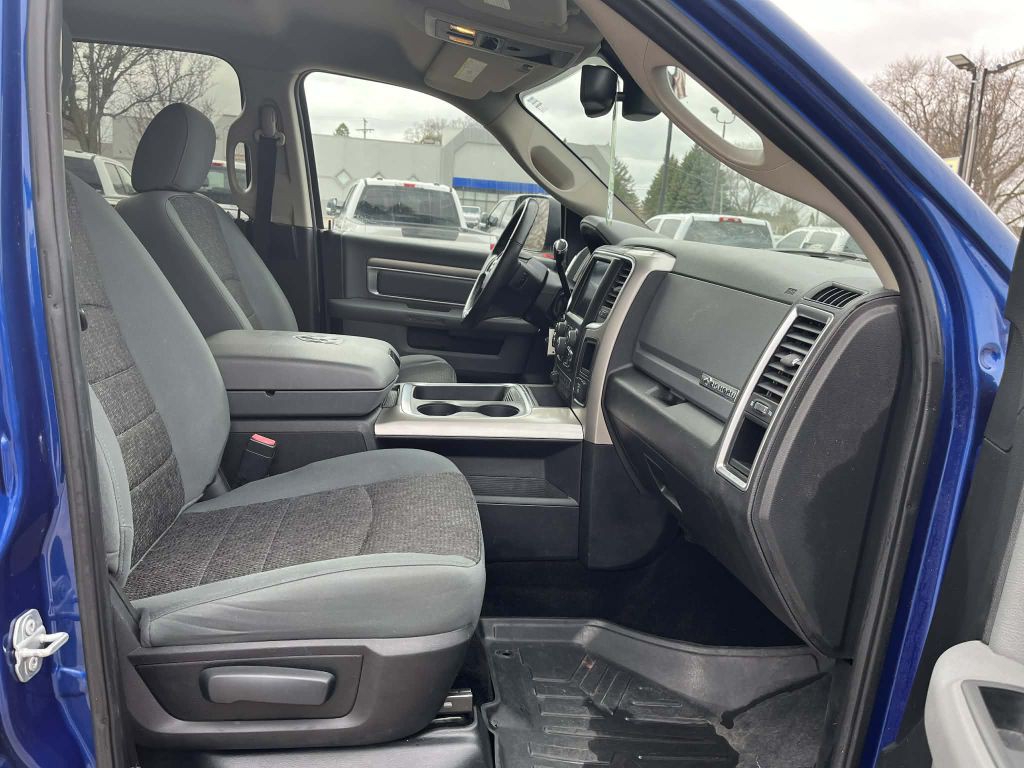 2016 RAM 2500 Image 29