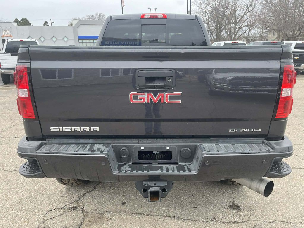 2016 GMC Sierra 2500 Image 7