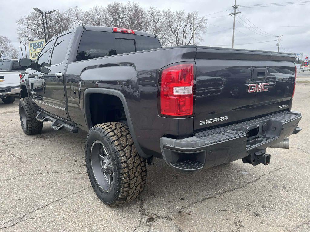 2016 GMC Sierra 2500 Image 9