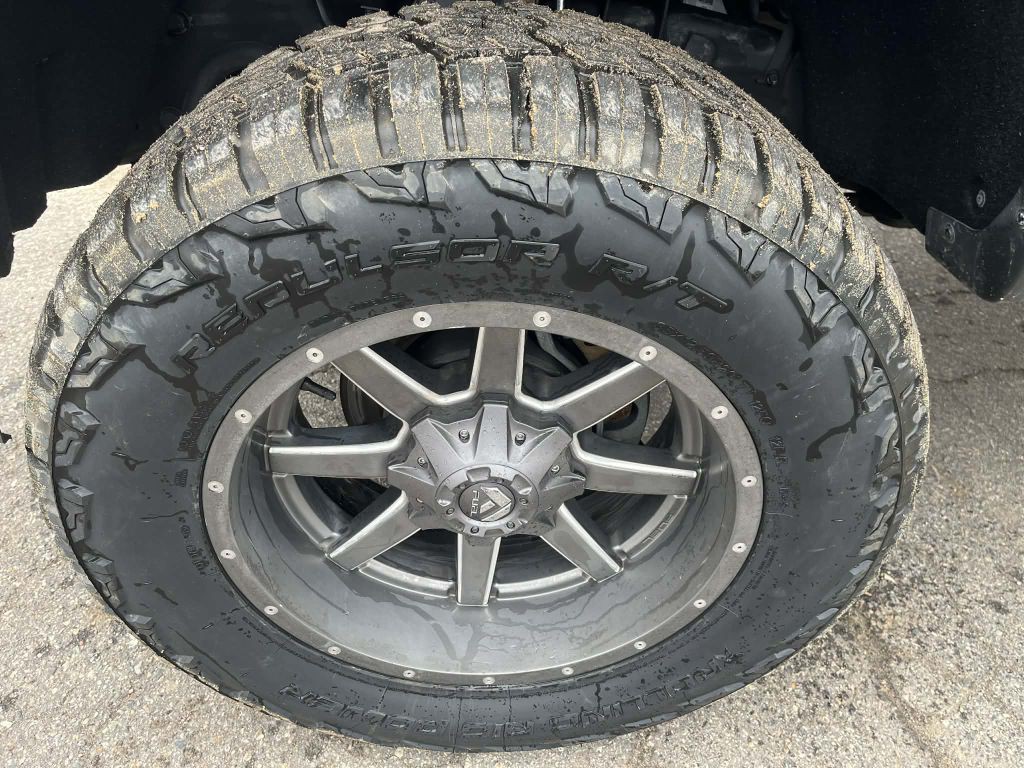 2016 GMC Sierra 2500 Image 16