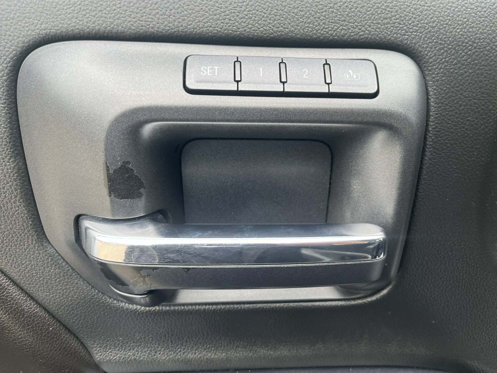 2016 GMC Sierra 2500 Image 19