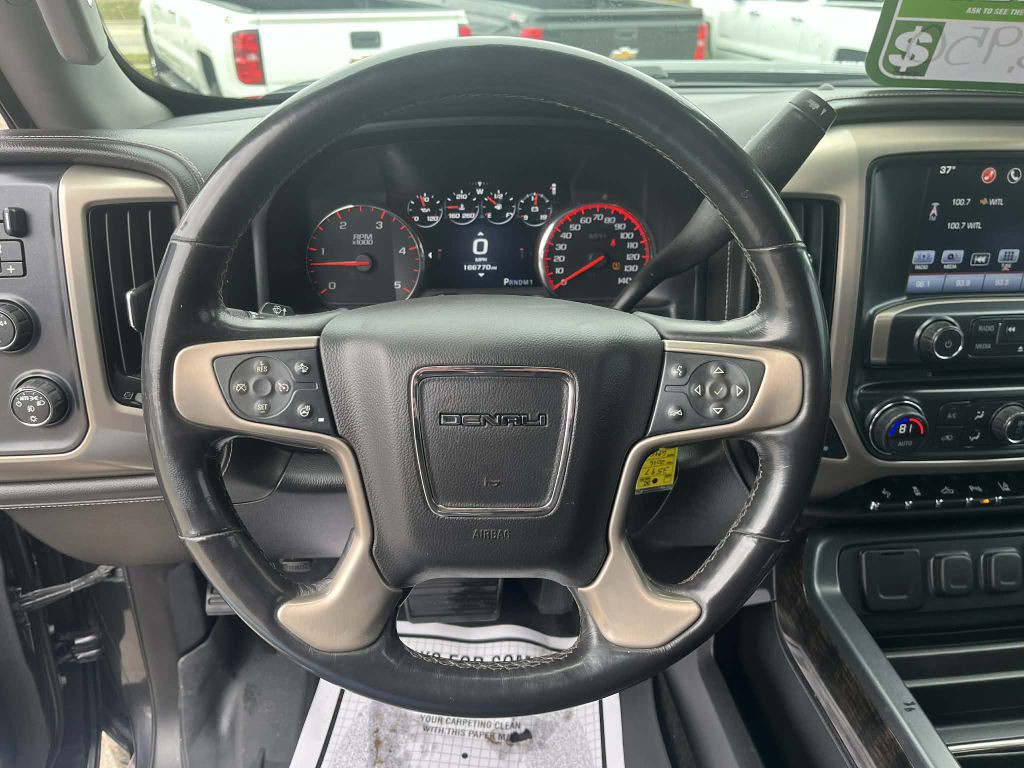 2016 GMC Sierra 2500 Image 26