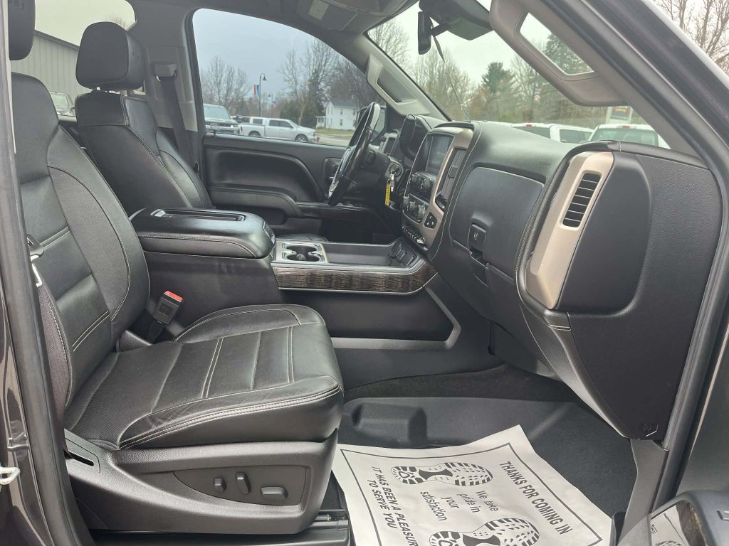 2016 GMC Sierra 2500 Image 32