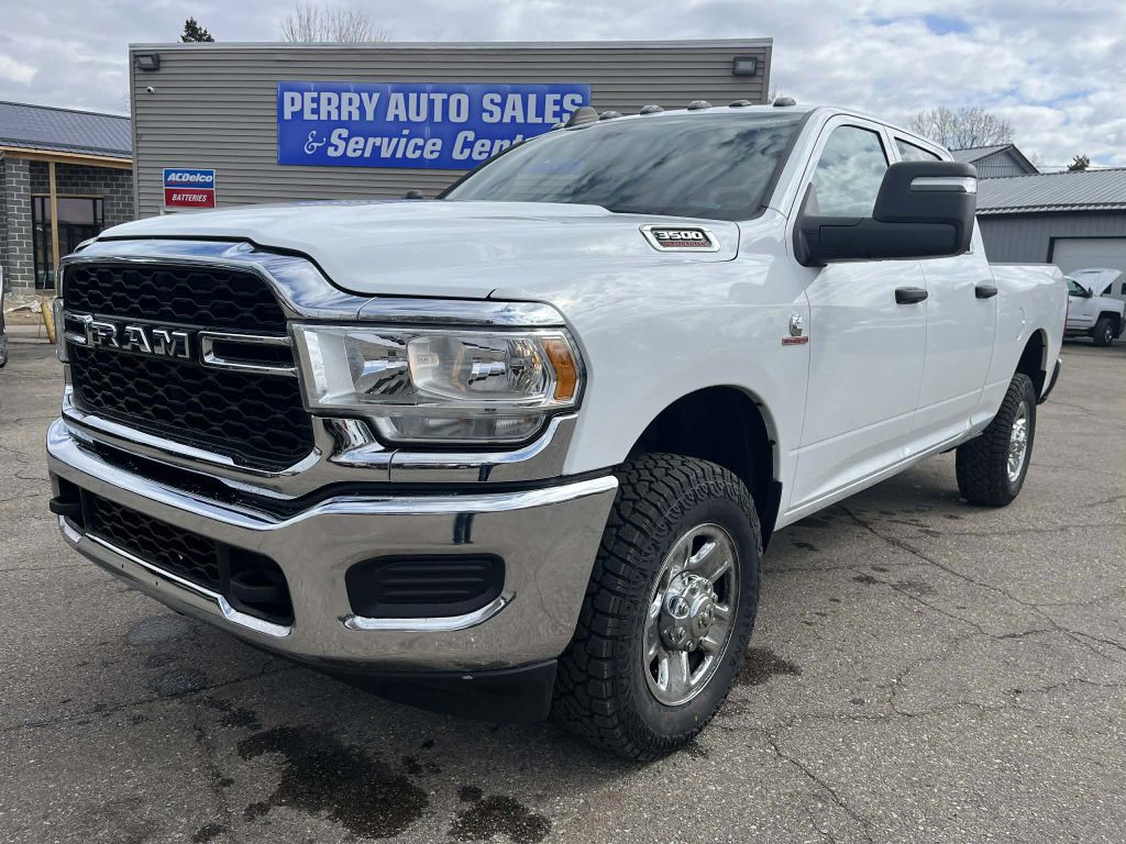2023 RAM 3500 Image 2
