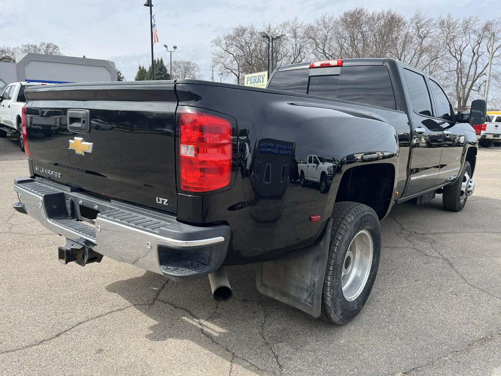 2015 Chevrolet Silverado 1500 Image 6
