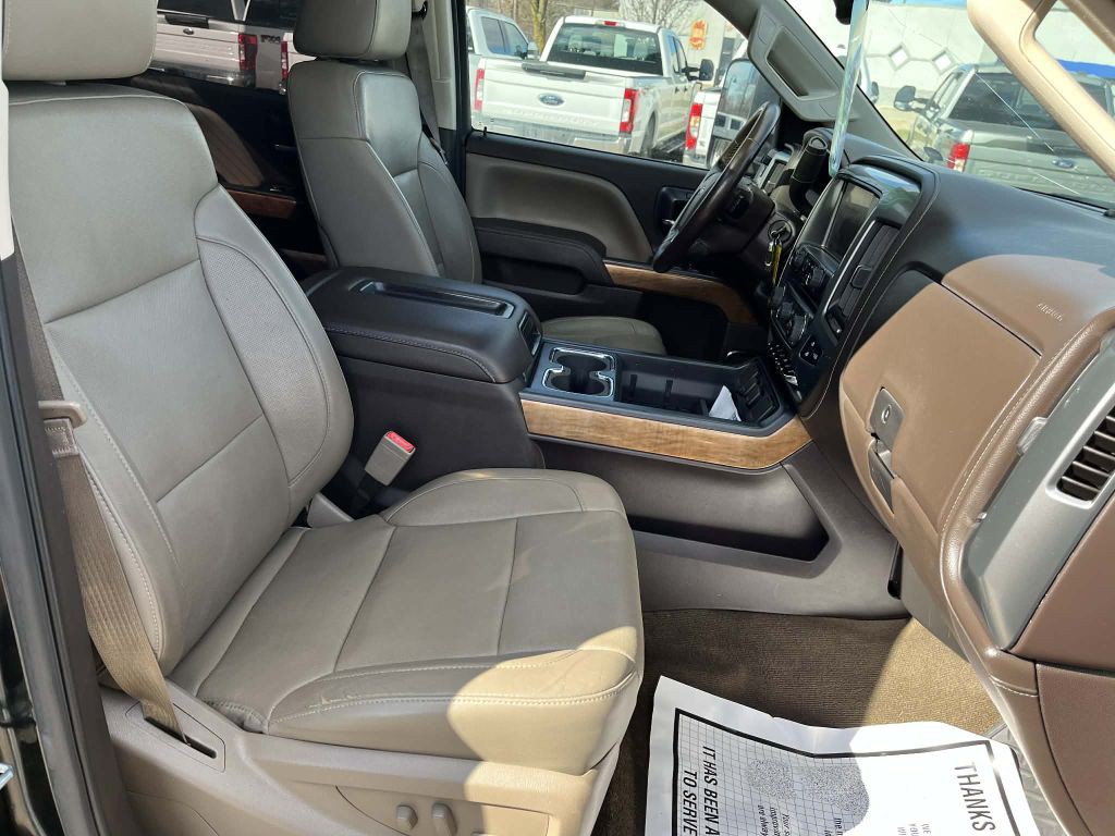 2015 Chevrolet Silverado 1500 Image 31