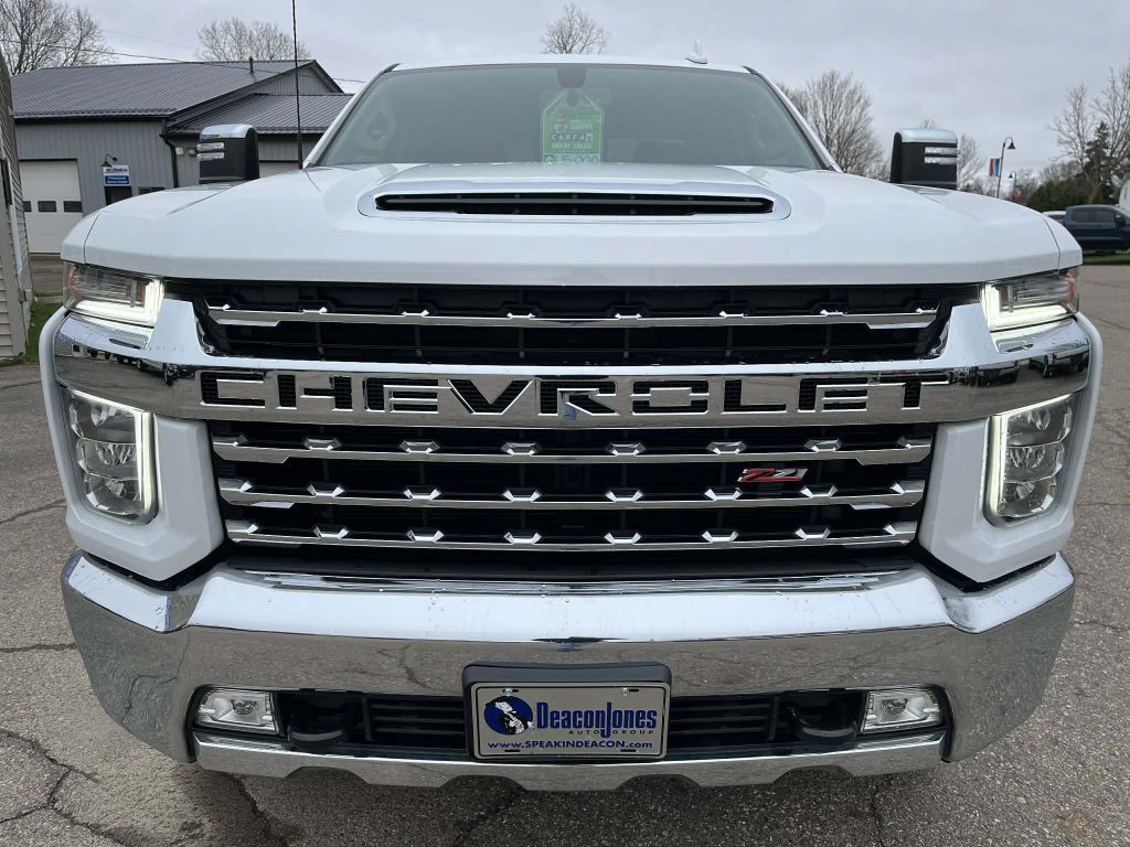 2022 Chevrolet Silverado 1500 Image 3