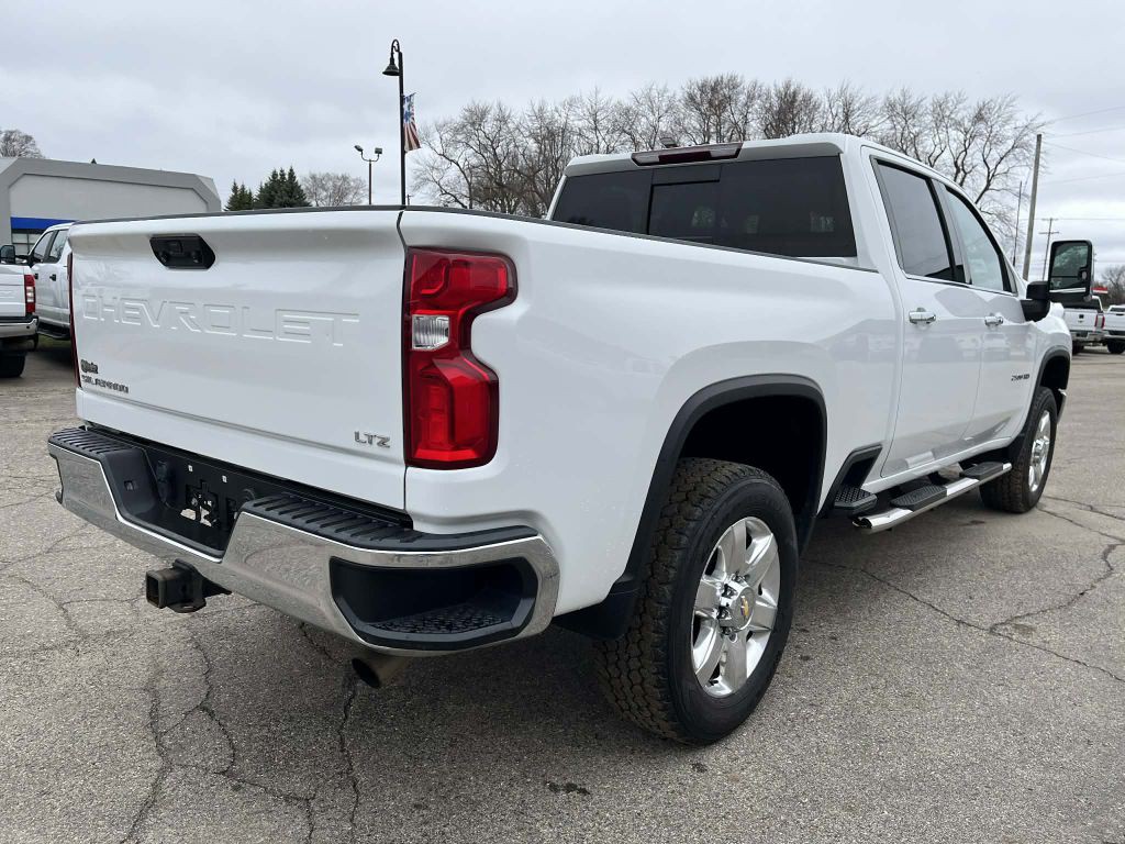 2022 Chevrolet Silverado 1500 Image 6