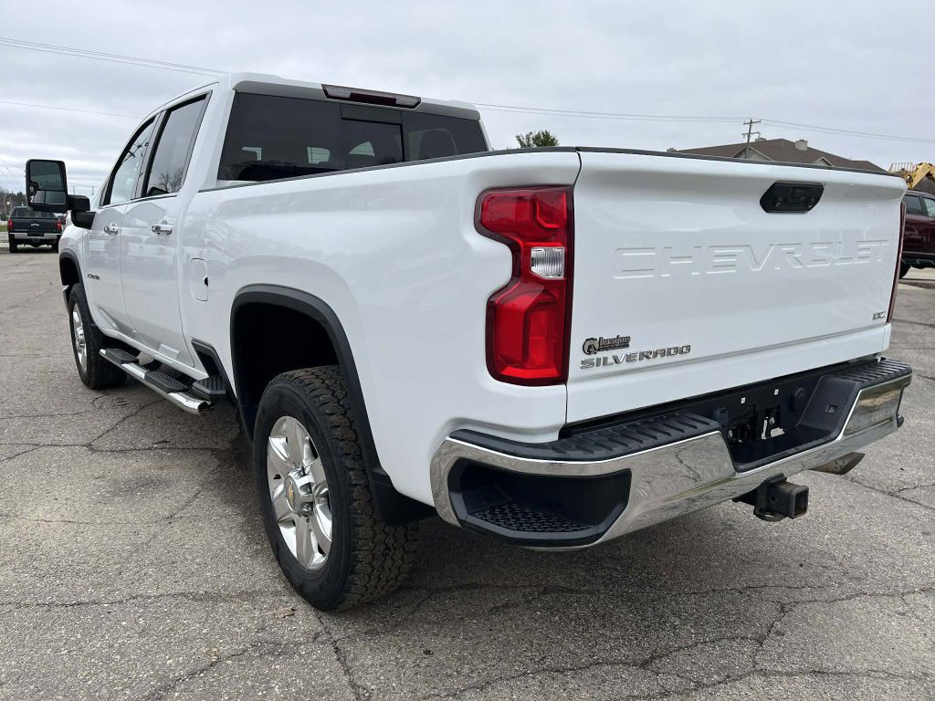 2022 Chevrolet Silverado 1500 Image 9