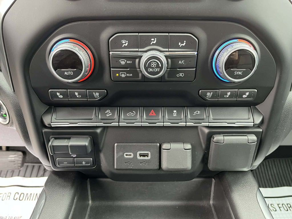 2022 Chevrolet Silverado 1500 Image 24