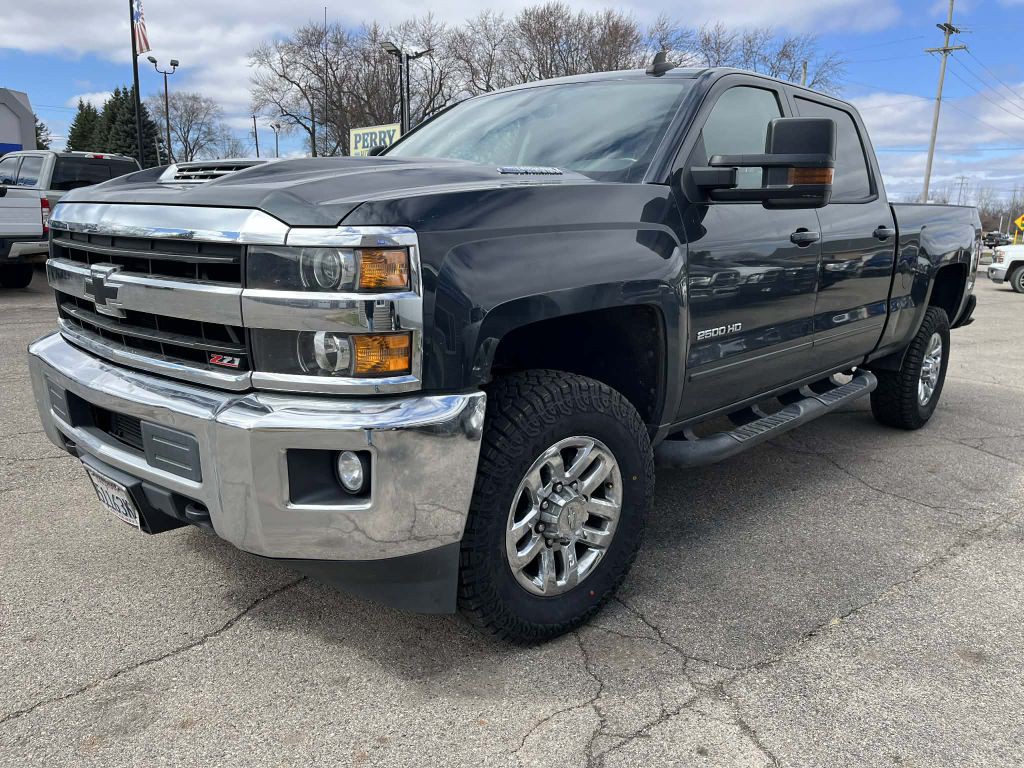 2018 Chevrolet Silverado 1500 Image 1