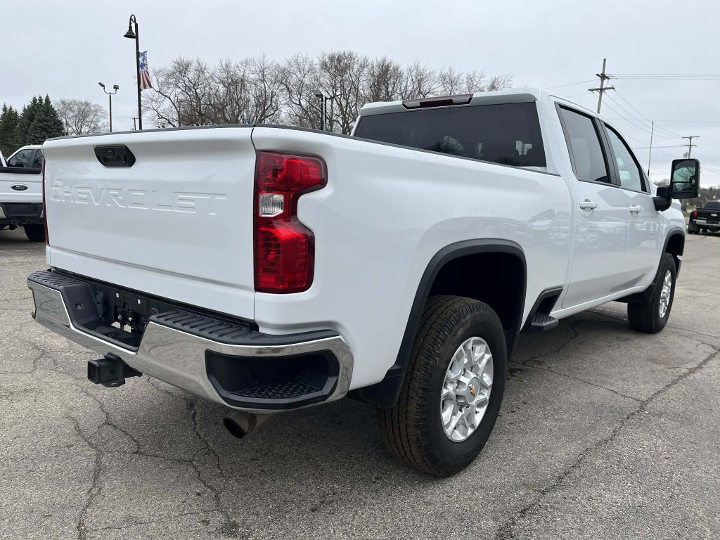 2022 Chevrolet Silverado 1500 Image 6