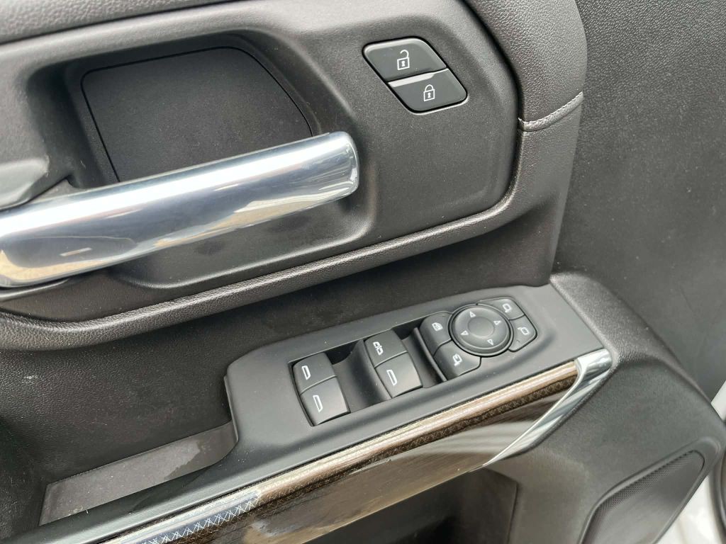 2022 Chevrolet Silverado 1500 Image 19