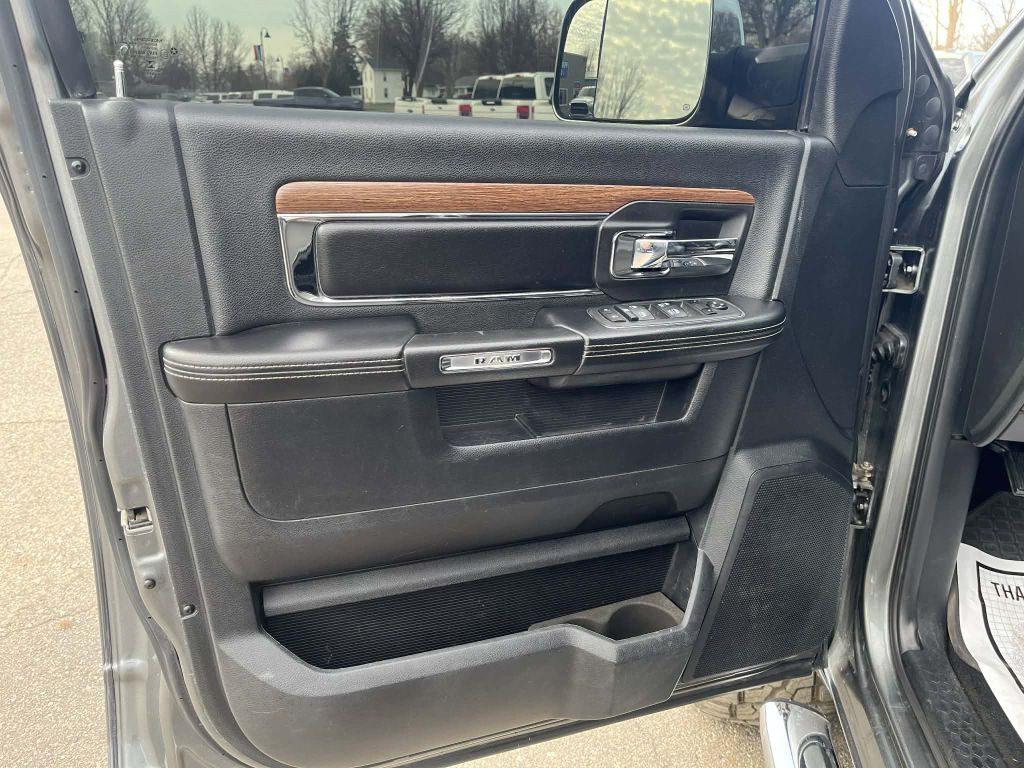 2013 RAM 2500 Image 18