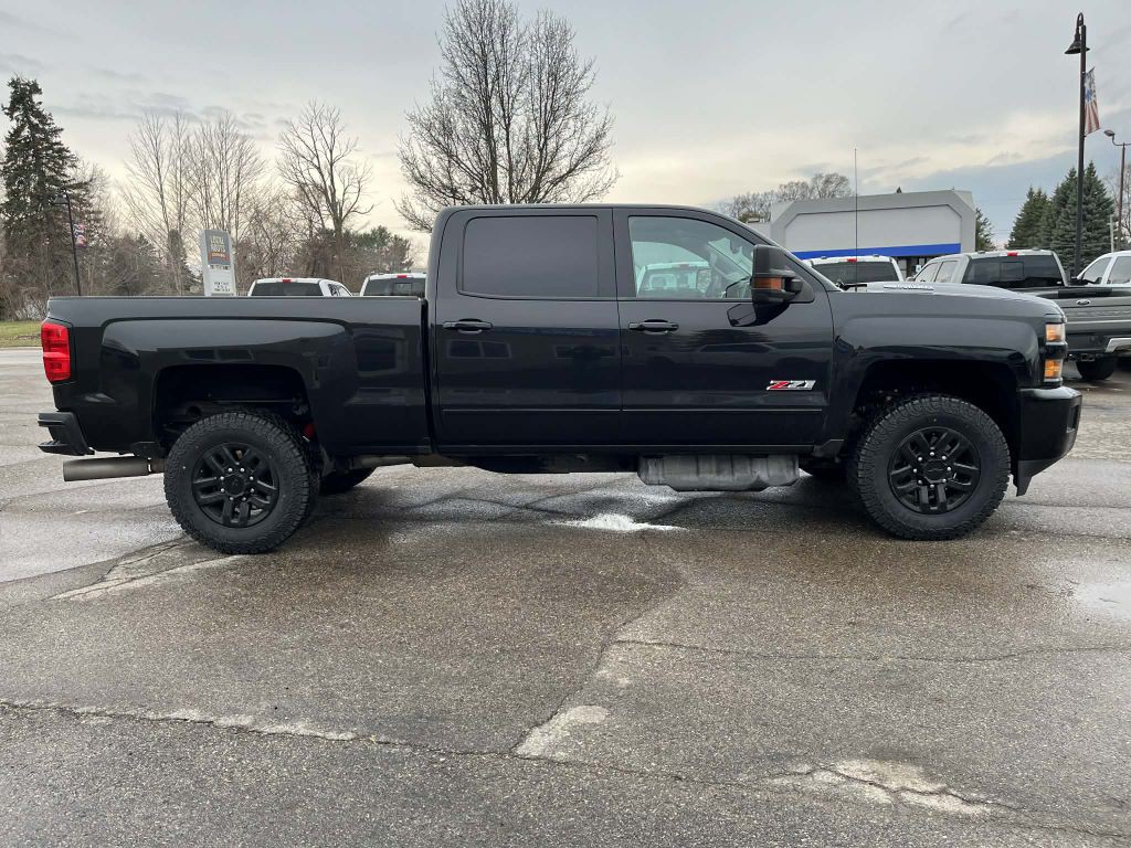 2019 Chevrolet Silverado 1500 Image 4