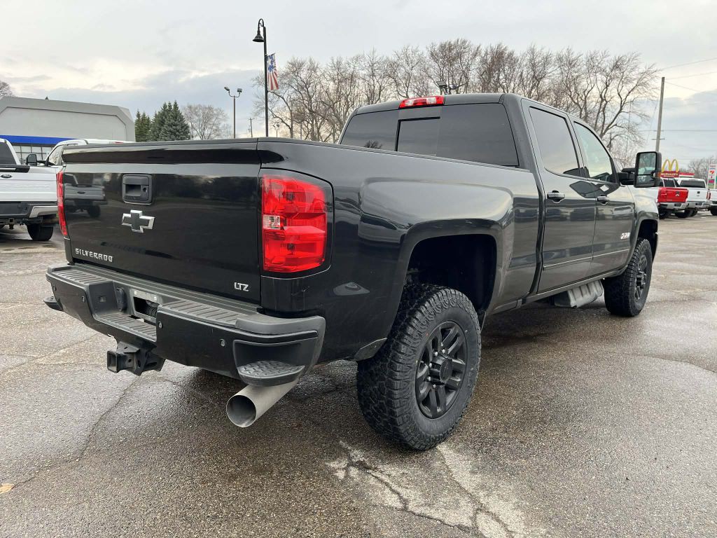 2019 Chevrolet Silverado 1500 Image 5