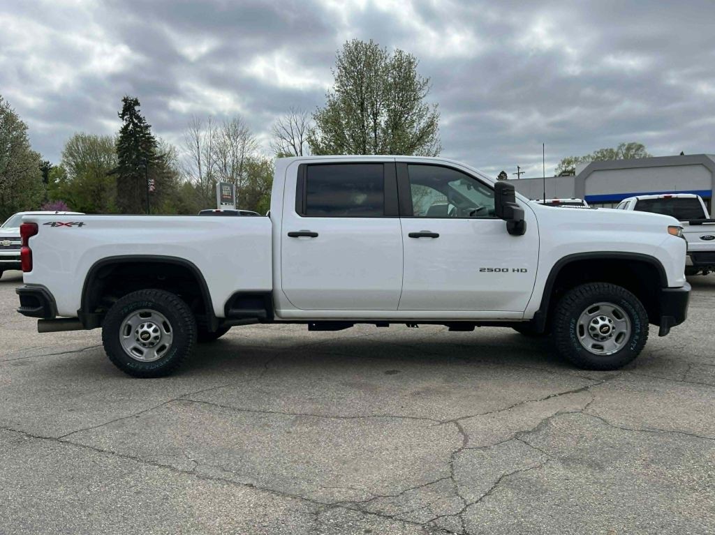 2023 Chevrolet Silverado 1500 Image 5