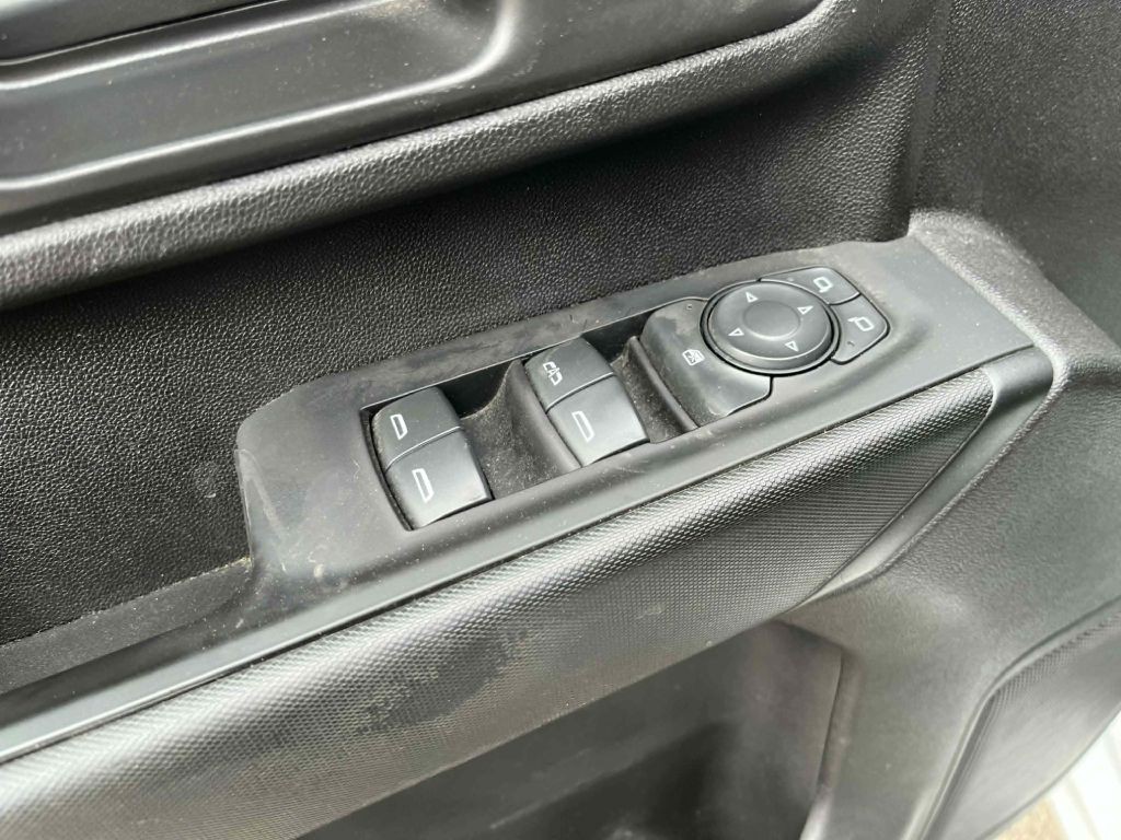 2023 Chevrolet Silverado 1500 Image 19