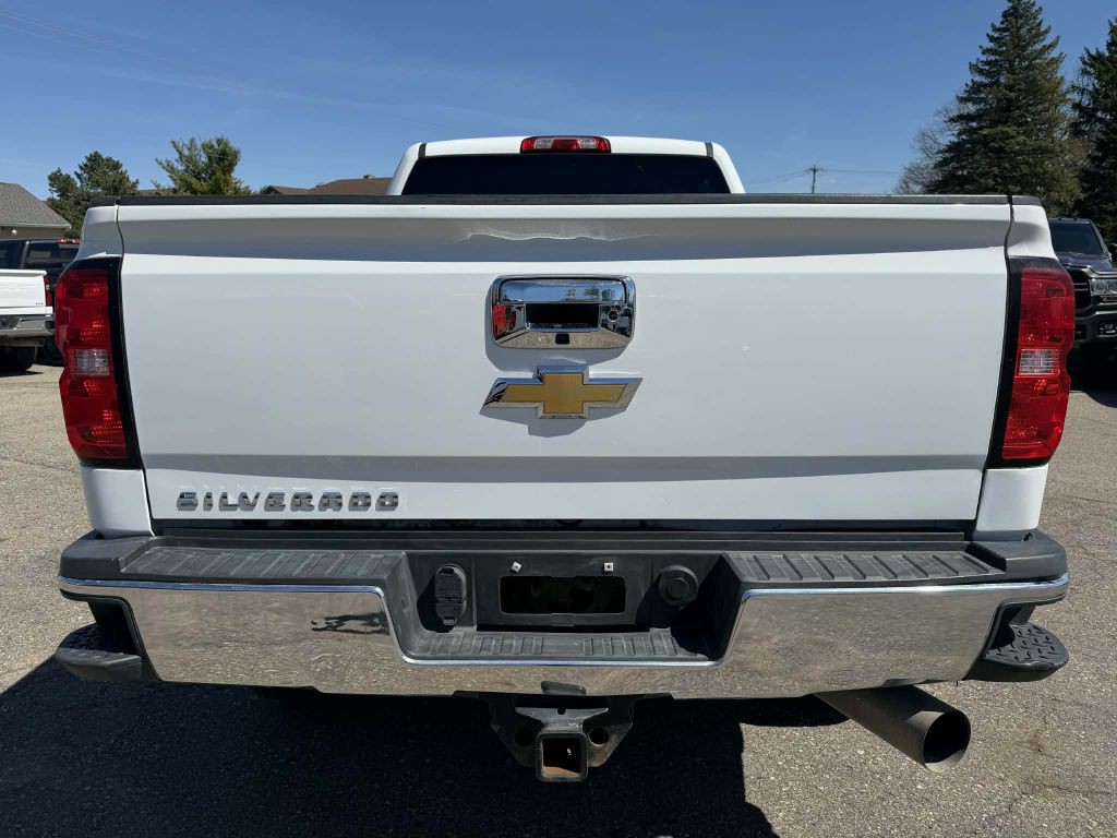 2019 Chevrolet Silverado 1500 Image 6