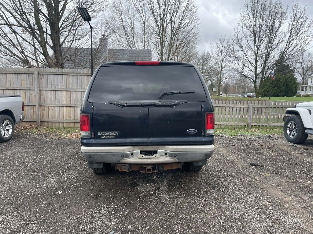2002 Ford Excursion Image 7