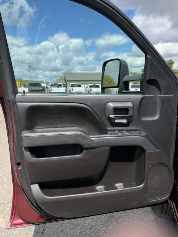 2017 Chevrolet Silverado 1500 Image 16