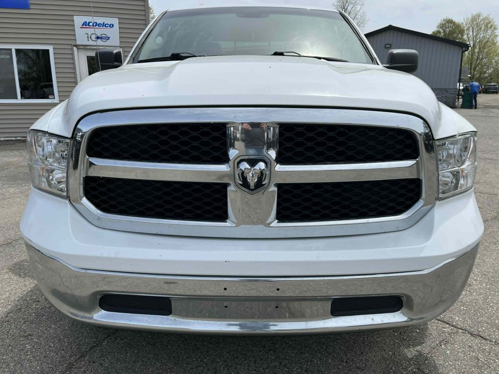 2019 RAM 1500 Image 3