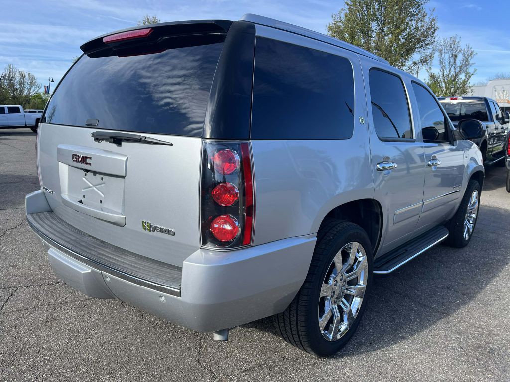 2011 GMC Yukon Image 6