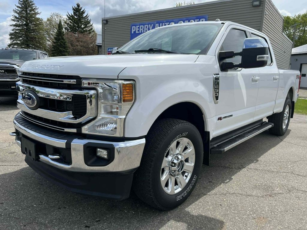 2021 Ford F-250 Image 2
