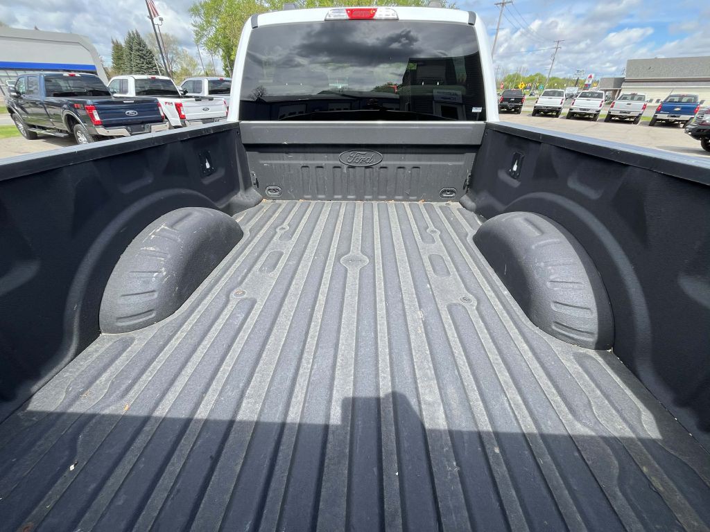 2021 Ford F-250 Image 8