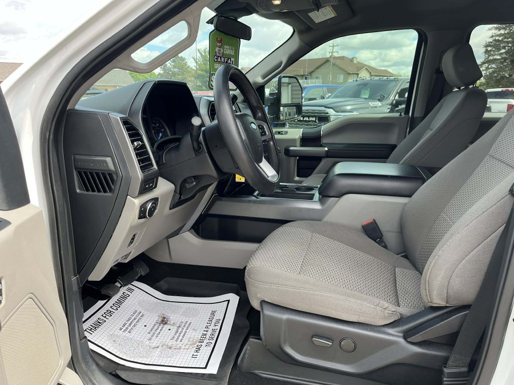2021 Ford F-250 Image 26