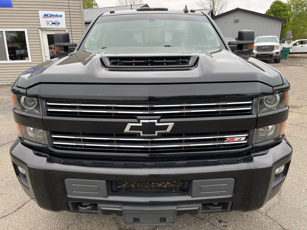 2018 Chevrolet Silverado 1500 Image 3