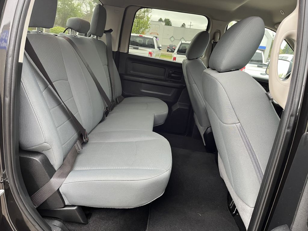 2018 RAM 2500 Image 28