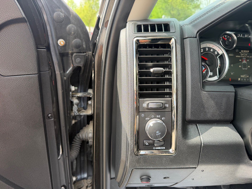 2018 RAM 2500 Image 19