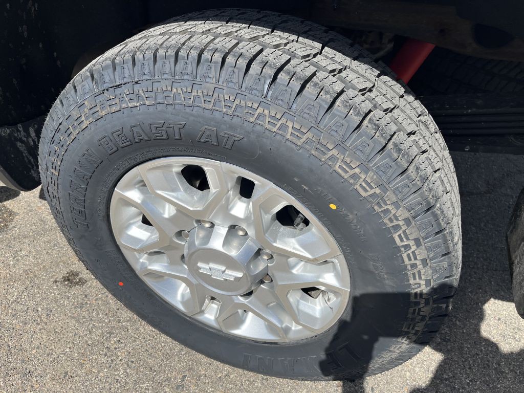 2020 Chevrolet Silverado 1500 Image 11