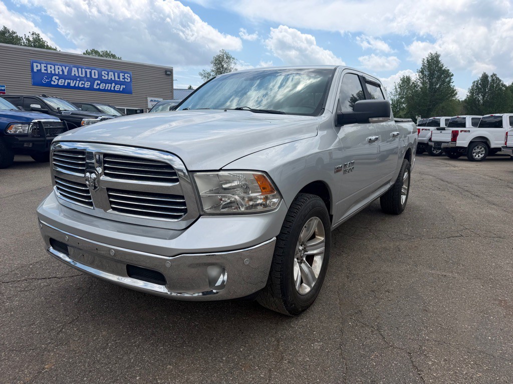 2014 RAM 1500 Image 4