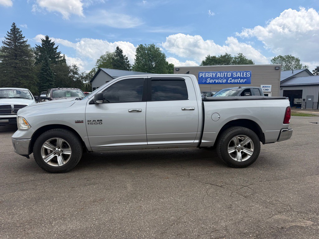 2014 RAM 1500 Image 5