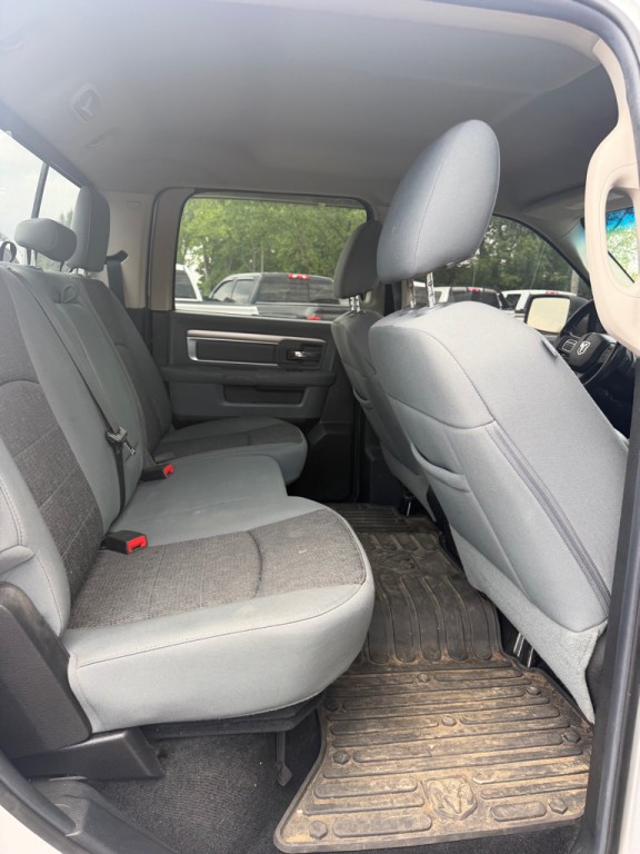 2014 RAM 1500 Image 16