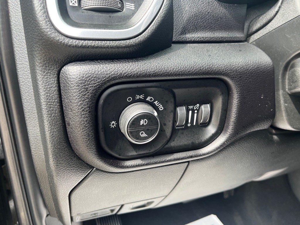 2021 RAM 2500 Image 20