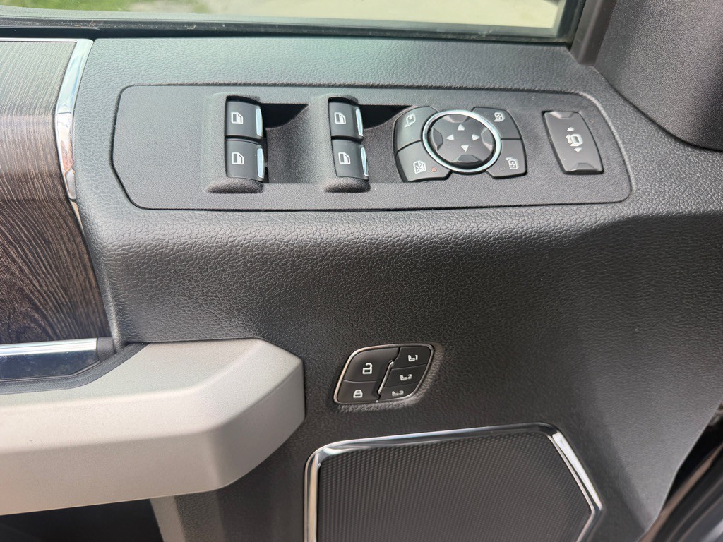 2021 Ford F-250 Image 16