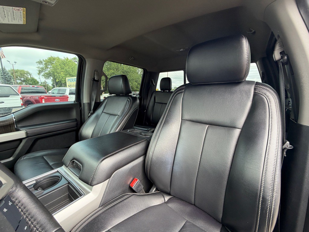 2021 Ford F-250 Image 20
