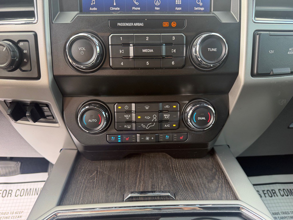 2021 Ford F-250 Image 24