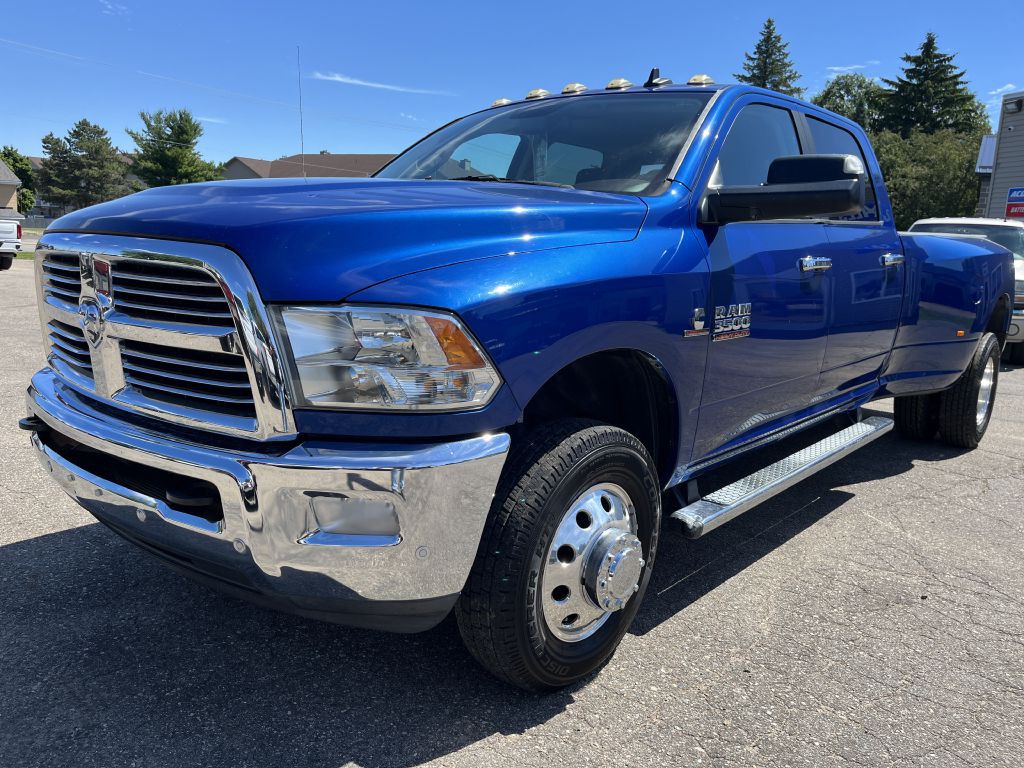 2018 RAM 3500 Image 2