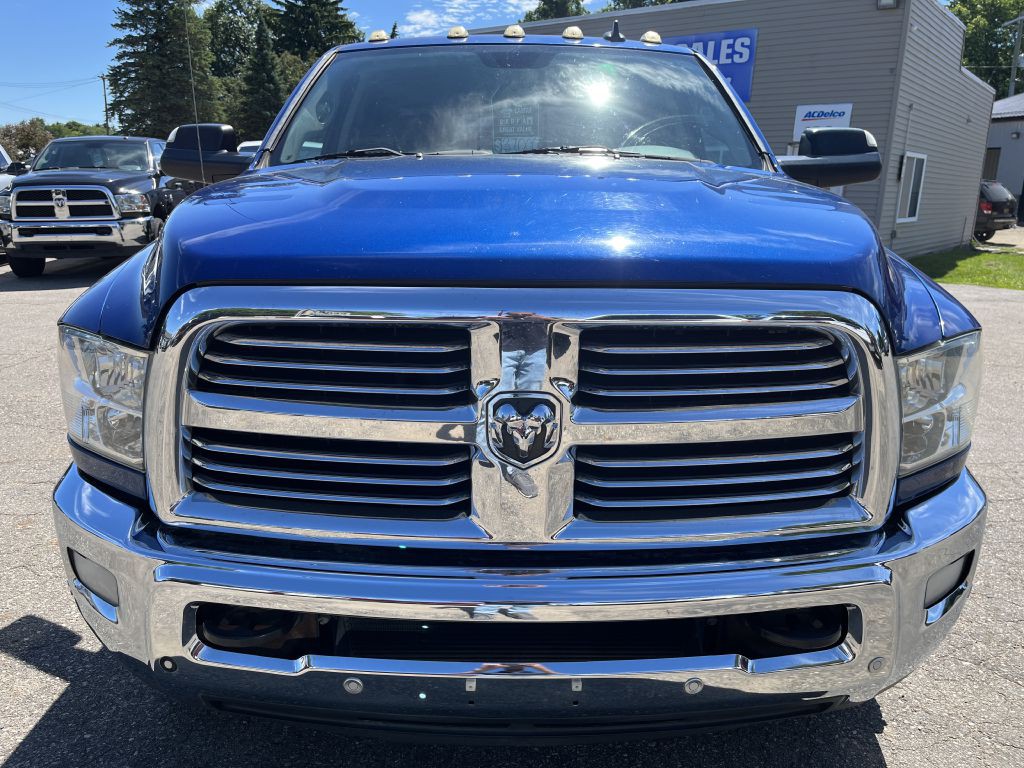 2018 RAM 3500 Image 3