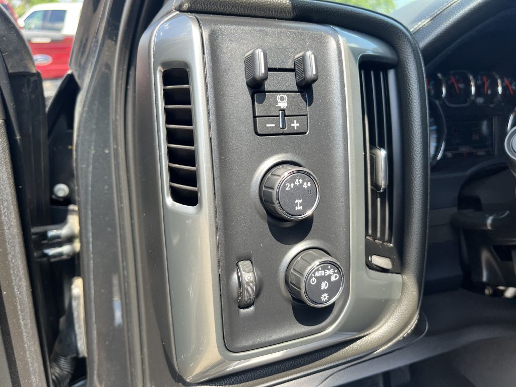 2018 Chevrolet Silverado 1500 Image 23