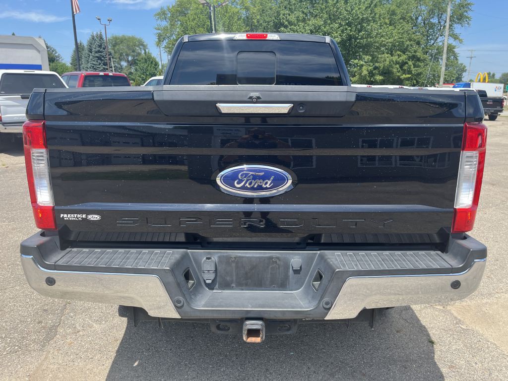 2017 Ford F-250 Image 7
