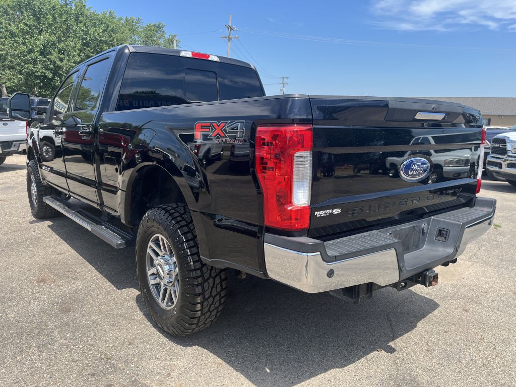 2017 Ford F-250 Image 9