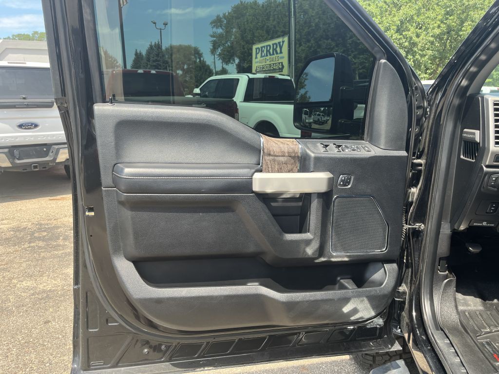 2017 Ford F-250 Image 18